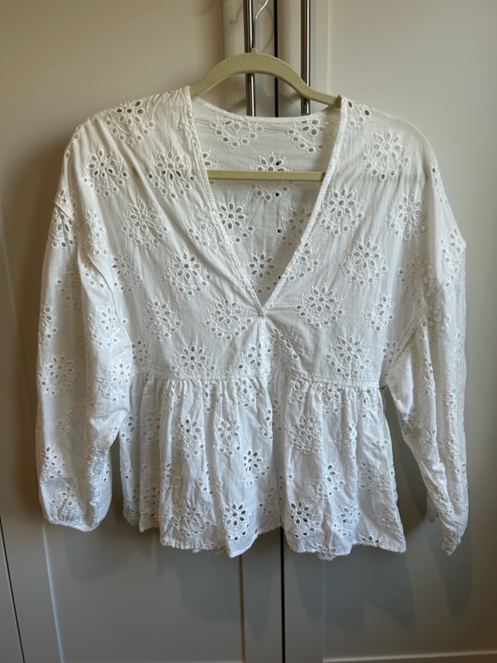 Women's White Eyelet V-Neck Peplum Top